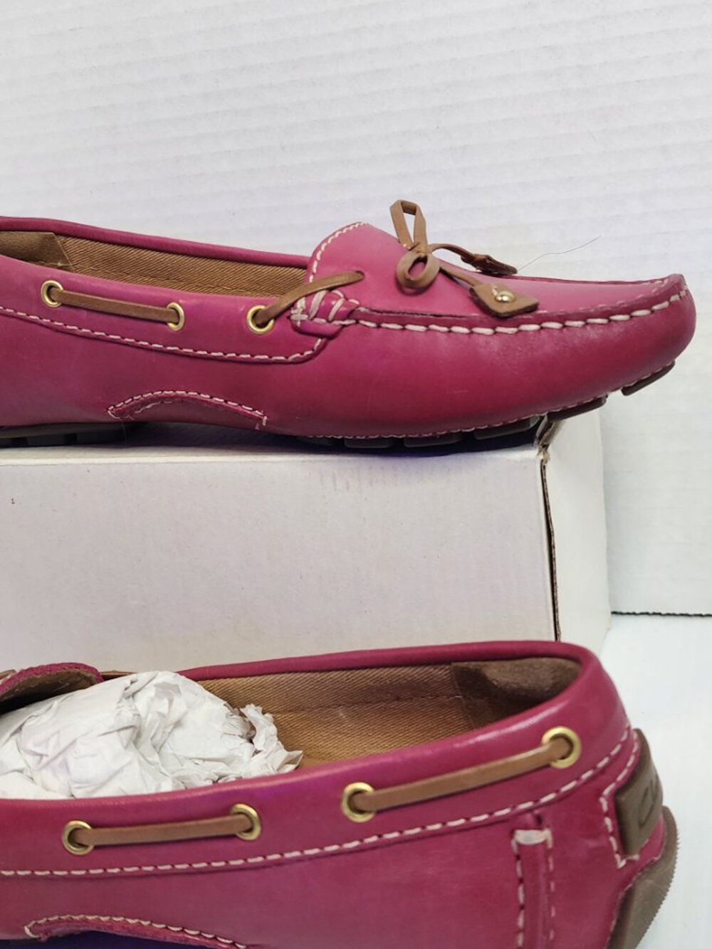 Clarks Artisan Dunbar Racer Red Leather Loafers Women’s 5.5W w/ Box - Picture 3 of 16